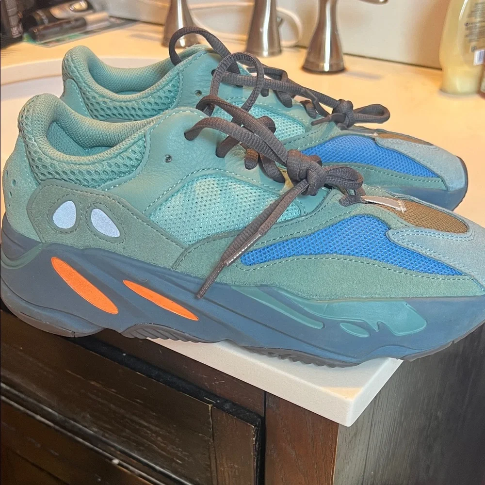 Yeezy Kids Sneakers in Teal and Blue - Picture 1 of 1